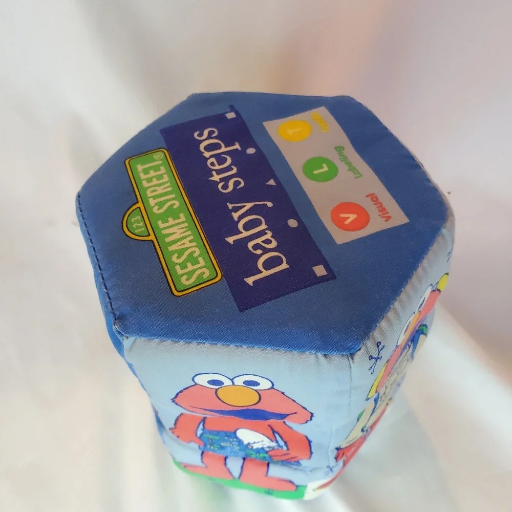 VTG Elmo‎ Sesame Street Baby Steps Visual Labeling Shape Shifting Tactile Toy